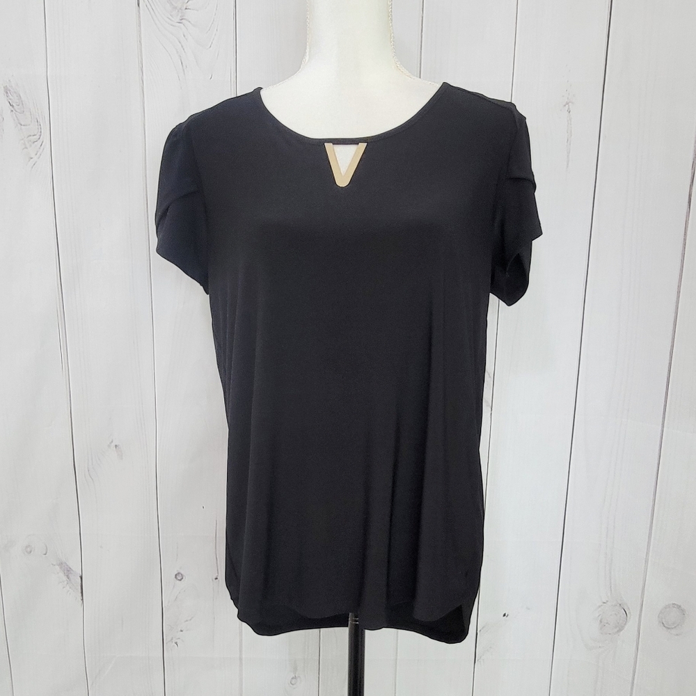 AUW Black Top with Gold Accent